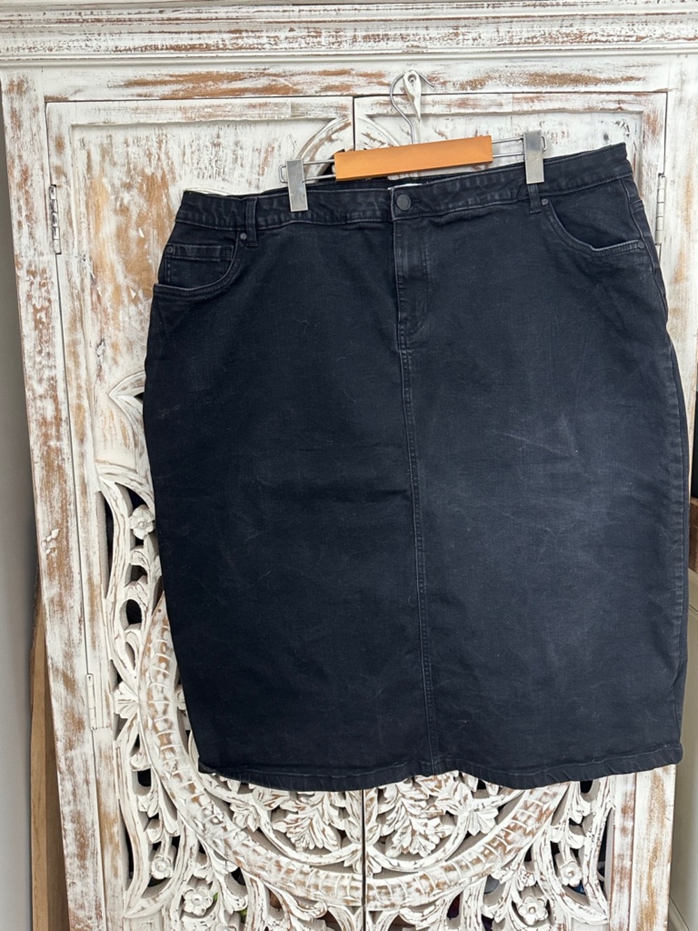 Classic Black Denim Pencil Skirt - Sleek Everyday Style